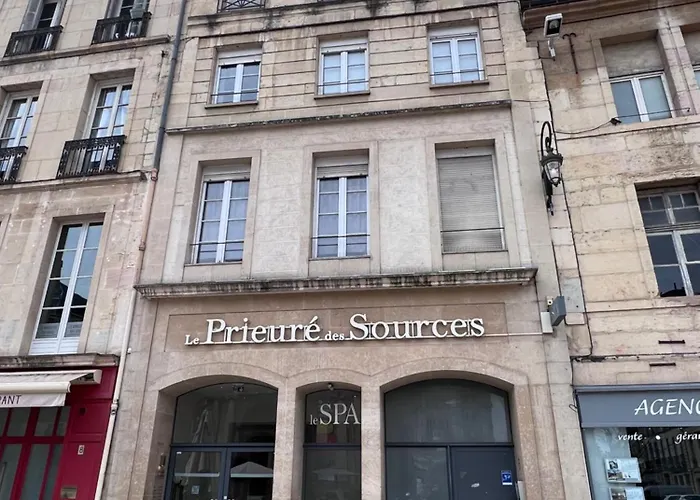 Le Theatre : Centre Historique